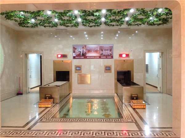 夏天迁坟的注意事项有哪些（8月适合迁坟的日期）